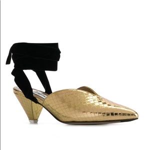 The Attico Gold Snakeskin Pump